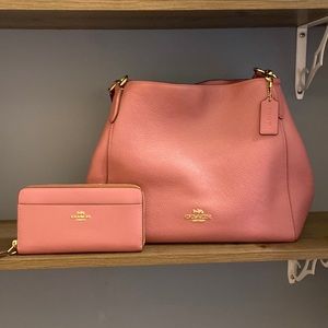 Coach purse and wallet